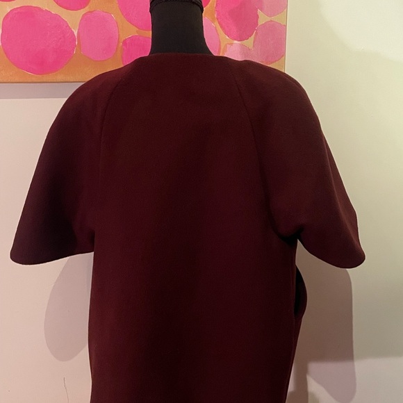 ❤️ Mackage Wool Coat / Cape Style Sleeves /Large Pockets /Zip - Picture 5 of 9